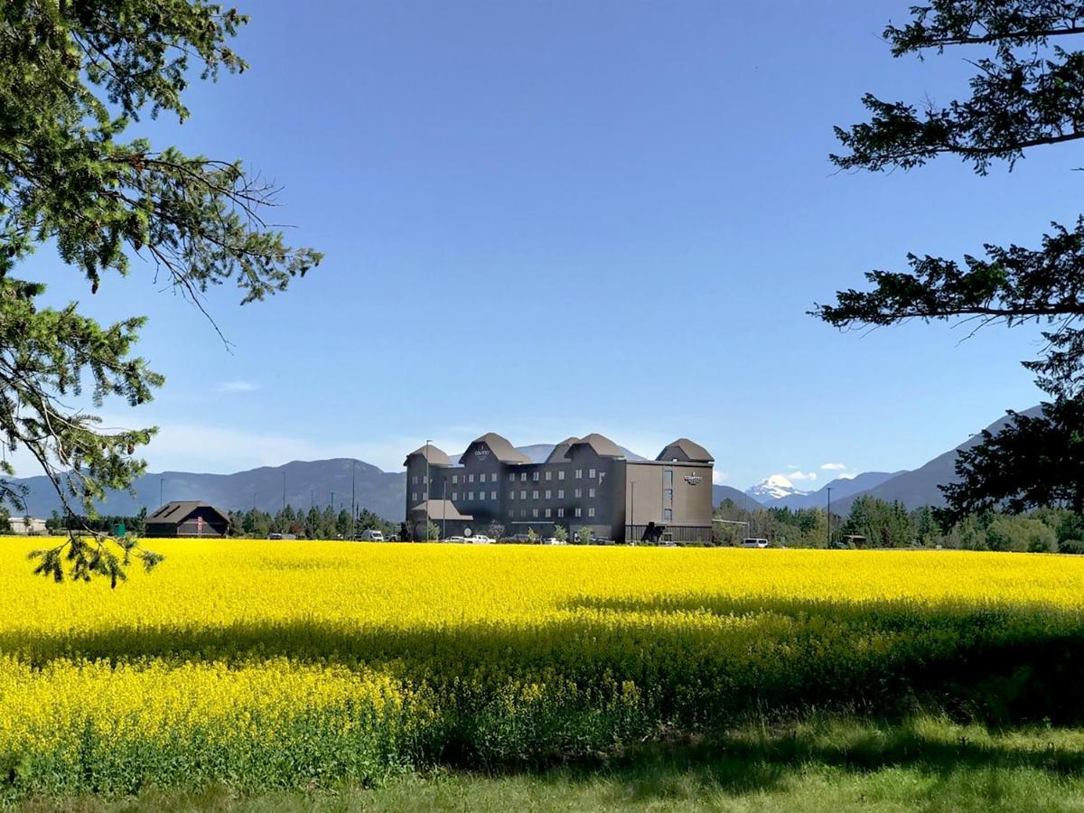 Glacier International Lodge Kalispell Exterior photo