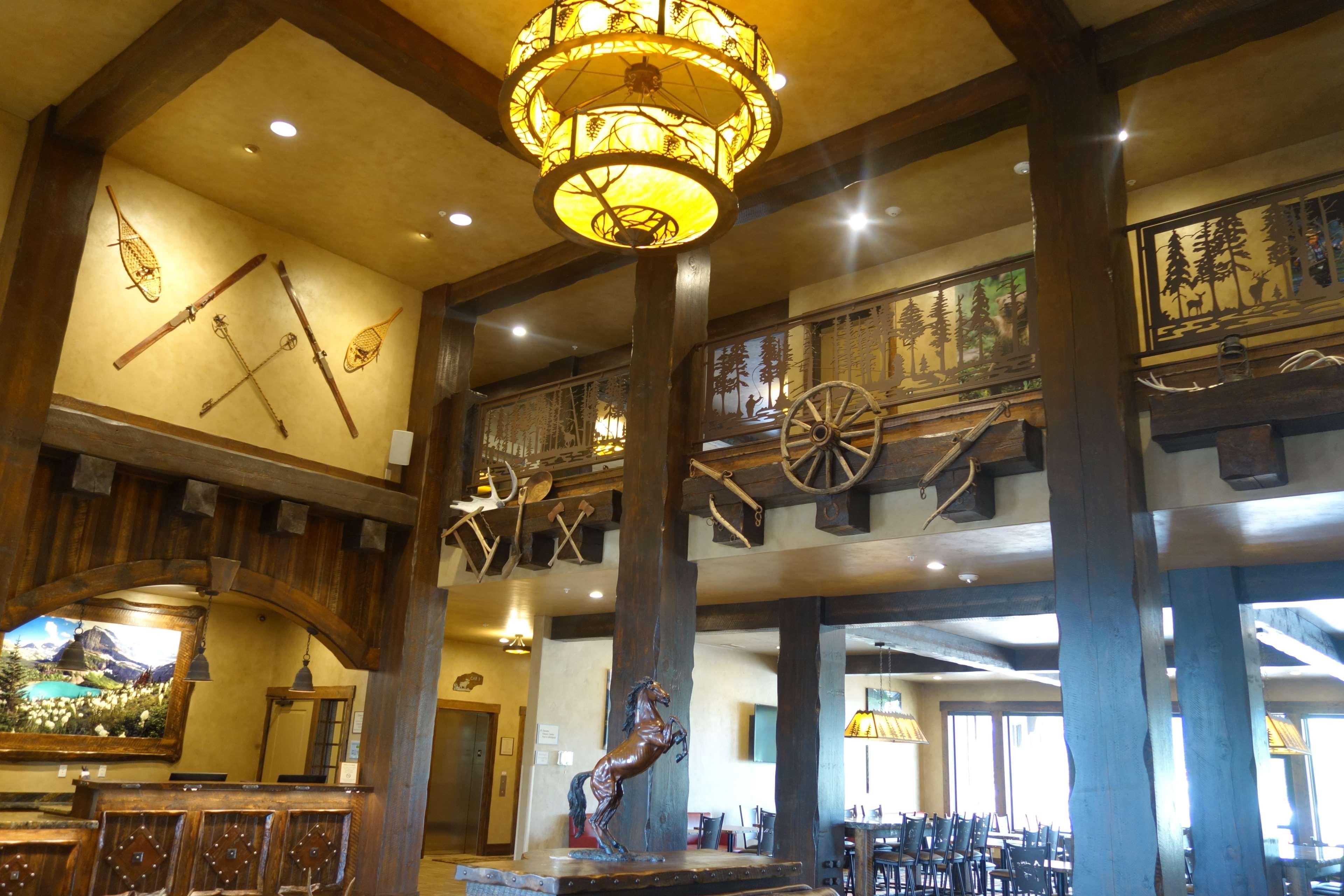 Glacier International Lodge Kalispell Exterior photo
