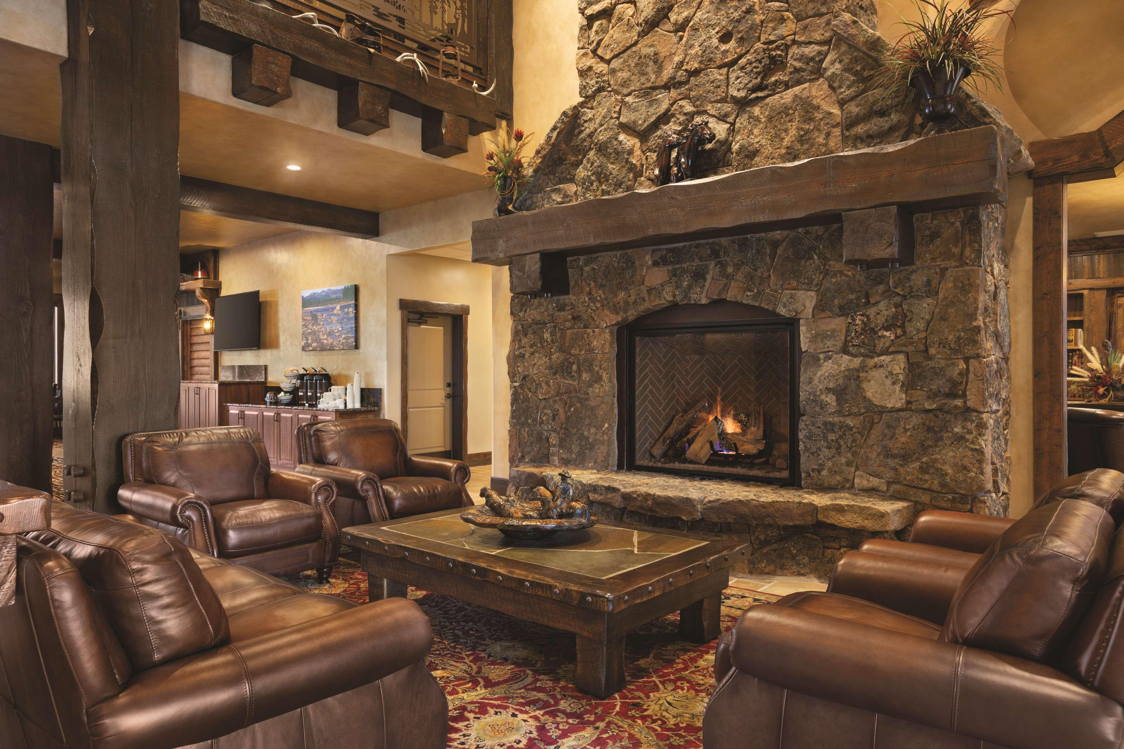 Glacier International Lodge Kalispell Exterior photo