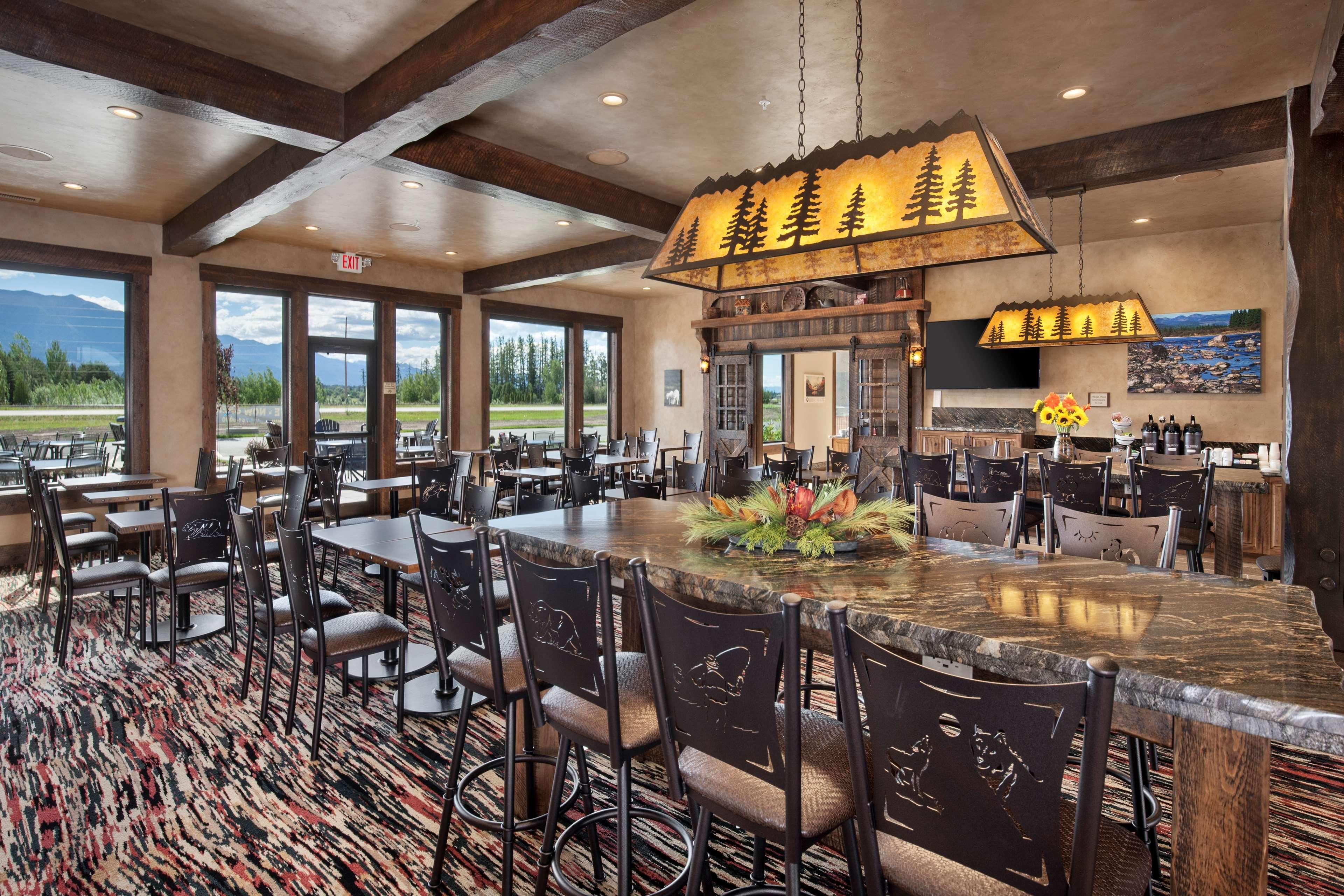 Glacier International Lodge Kalispell Exterior photo