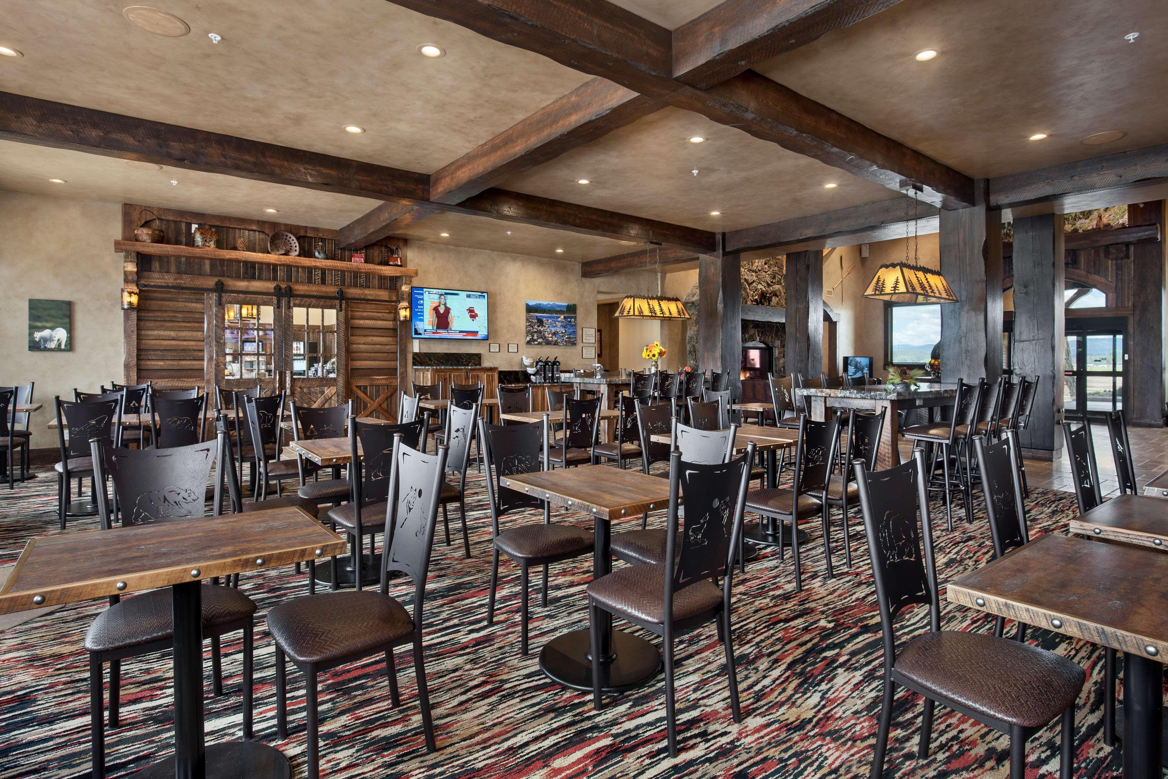 Glacier International Lodge Kalispell Exterior photo