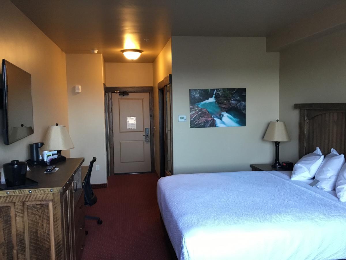 Glacier International Lodge Kalispell Exterior photo