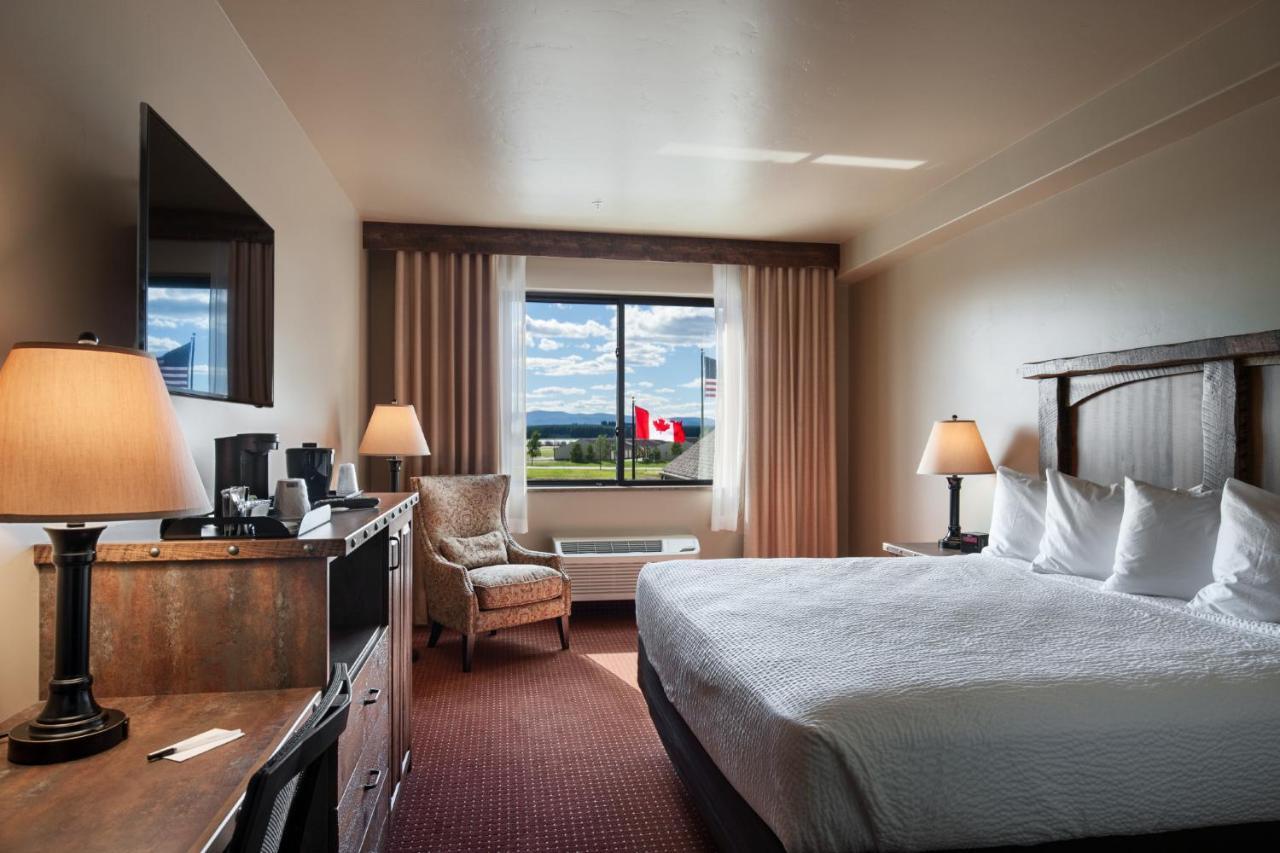 Glacier International Lodge Kalispell Exterior photo