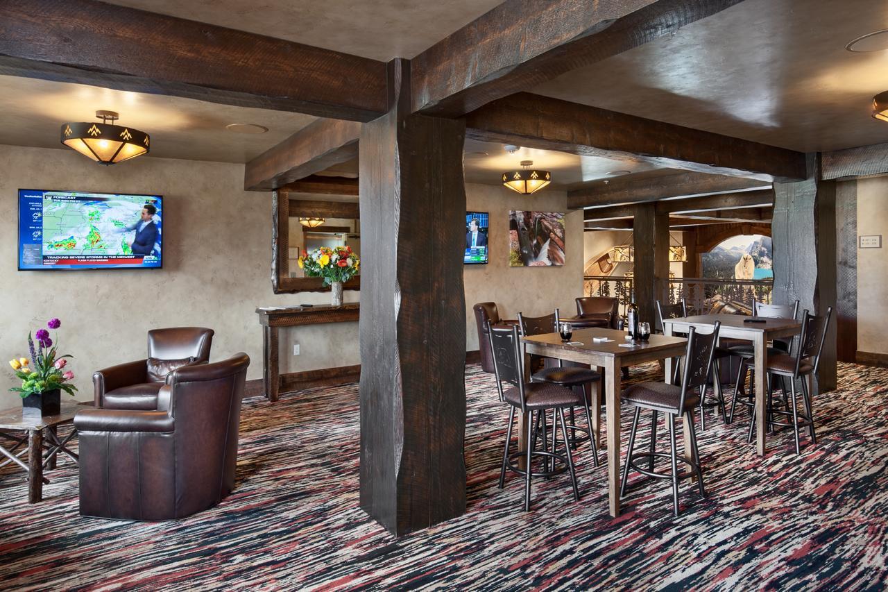 Glacier International Lodge Kalispell Exterior photo